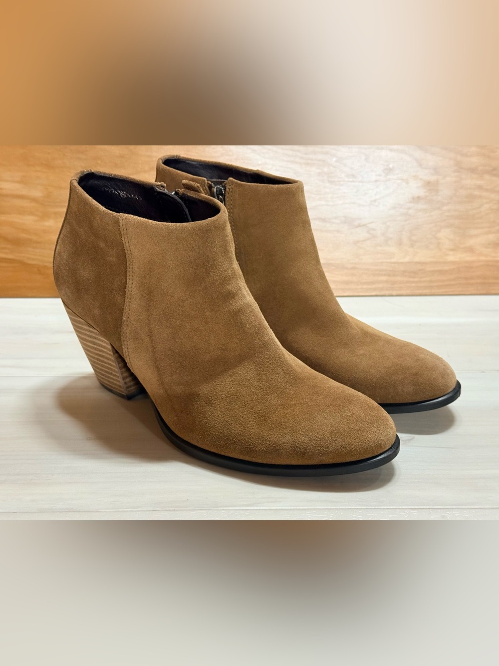 Ecco Shape 55 Tan Suede Western-Inspired Ankle Boots - Picture 2 of 7